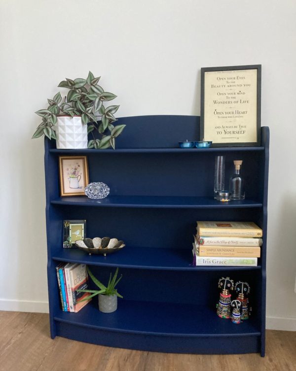 Hornblower - bookshelves